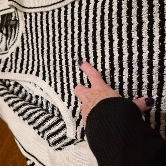 White House Black Market Twinset - Picture 2 of 6